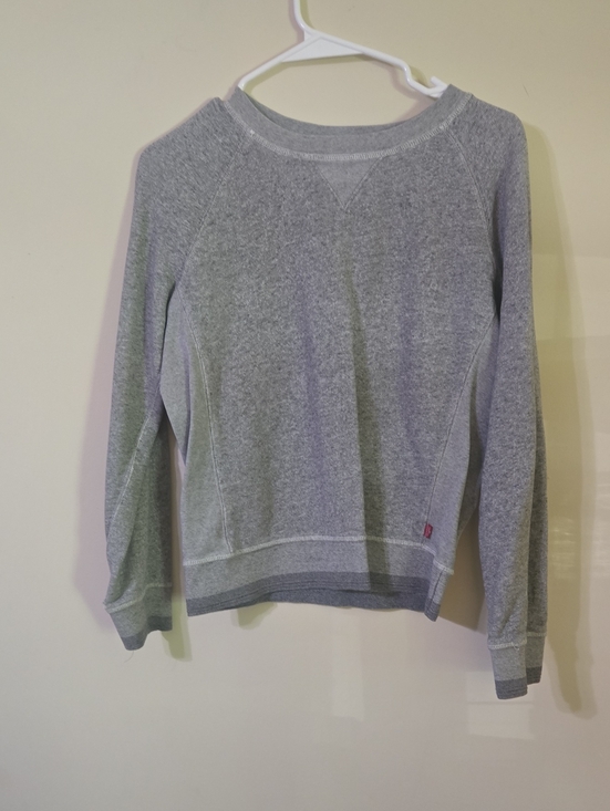 Levi's Sweaters - Levi's Heather Gray Scoopneck Crew Sweater